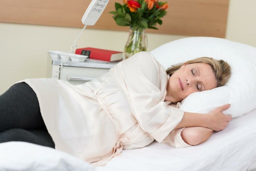 Si l'ostéochondrose cervicale est exacerbée, il est important que le patient reste au repos