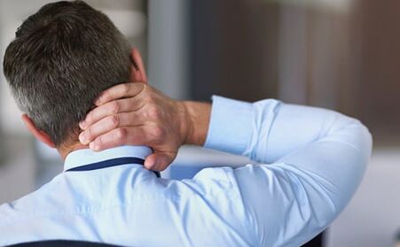 Un massage aide à soulager les tensions et les douleurs au niveau du cou